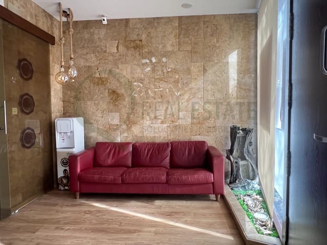 3 soverom Kommersiell til leie i Alicante by - € 1 500 (Ref: 9806509)