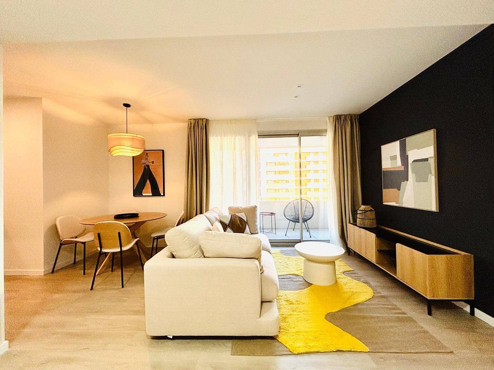 Appartement de 2 chambres à louer à Alicante ville avec piscine garage - 1 700 € (Ref: 9806510)