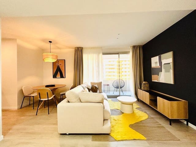 Appartement de 2 chambres à louer à Benalúa, Alicante ville avec piscine garage - 1 700 € (Ref: 9806510)