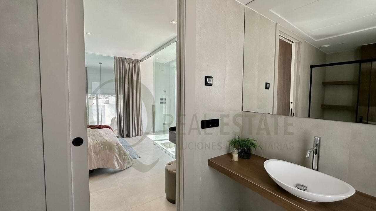 3 sovrum Radhus till salu i Algorfa med pool garage - 495 000 € (Ref: 9811941)