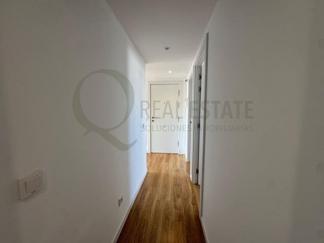 3 bedroom Flat for rent in Playa de San Juan, Alicante / Alacant city with pool garage - € 1,900 (Ref: 9815869)