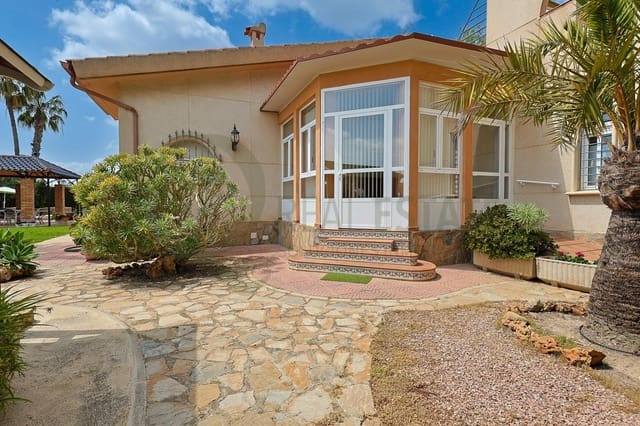 4 quarto Moradia para venda em Villafranqueza, Alicante cidade com garagem - 1 298 000 € (Ref: 9818259)