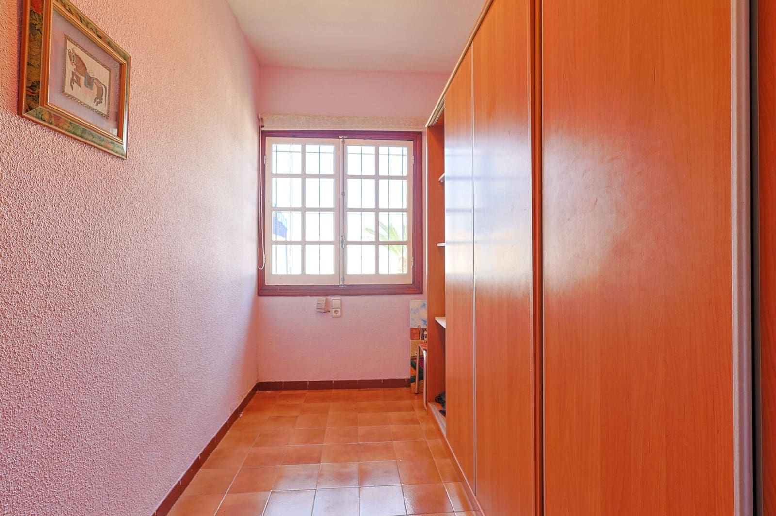 3 soveværelse Villa til salg i Arenales del Sol med swimmingpool garage - € 495.000 (Ref: 9820538)