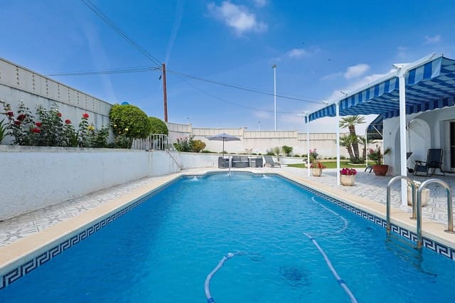 3 soveværelse Villa til salg i Arenales del Sol, Elche / Elx med swimmingpool garage - € 495.000 (Ref: 9820538)