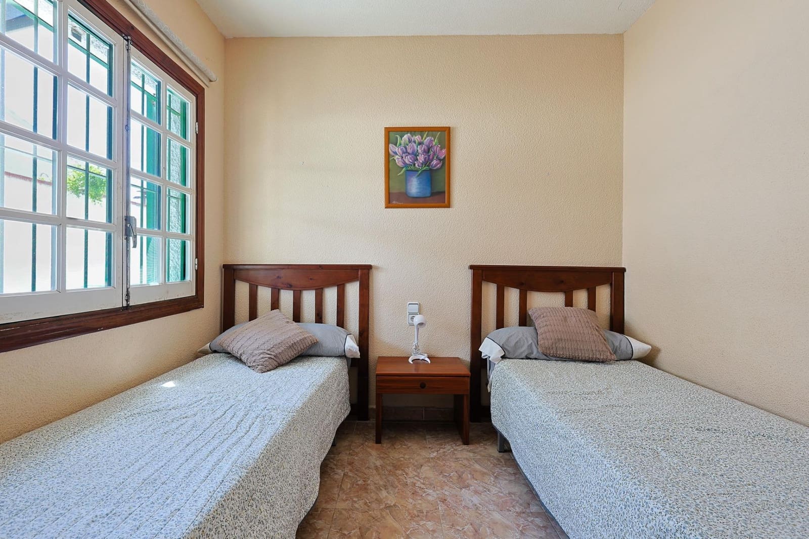 3 soveværelse Villa til salg i Arenales del Sol med swimmingpool garage - € 495.000 (Ref: 9820538)