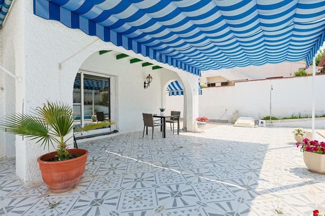 3 soveværelse Villa til salg i Arenales del Sol, Elche / Elx med swimmingpool garage - € 495.000 (Ref: 9820538)