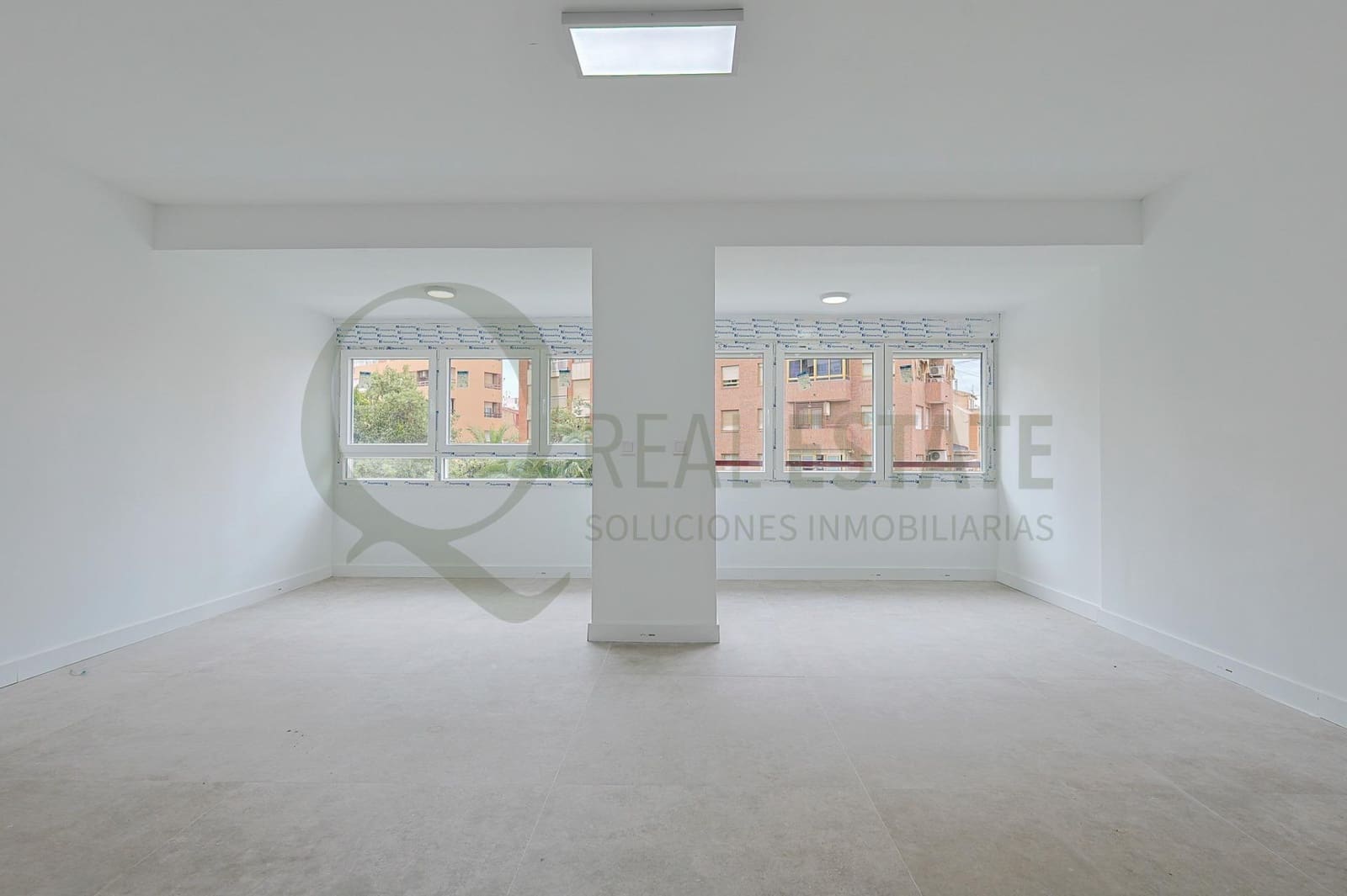 3 soveværelse Lejlighed til salg i Alicante by - € 320.000 (Ref: 9822954)