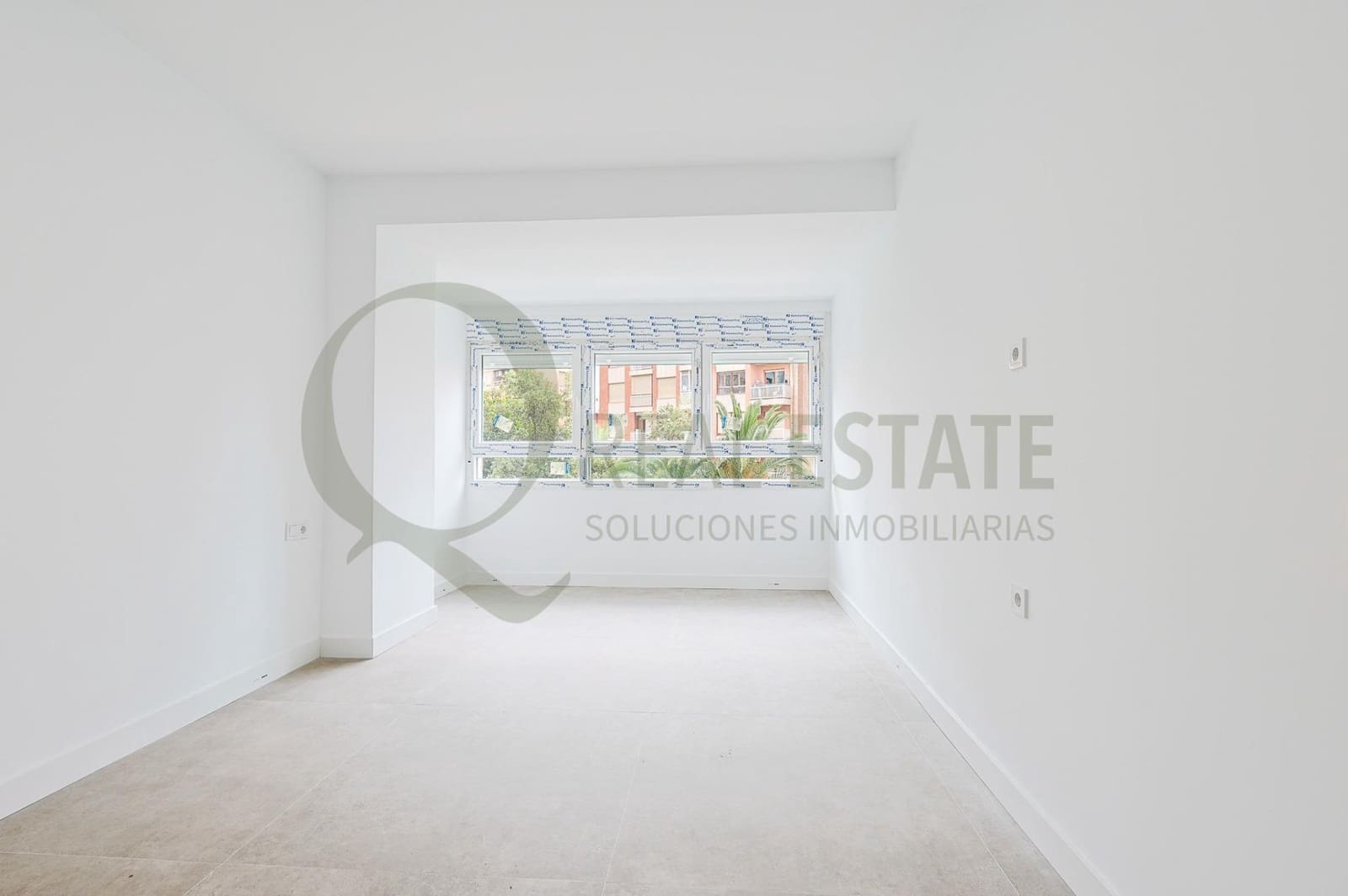 3 soveværelse Lejlighed til salg i Alicante by - € 320.000 (Ref: 9822954)