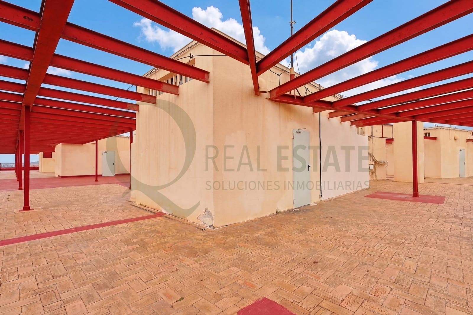 3 soveværelse Lejlighed til salg i Alicante by - € 320.000 (Ref: 9822954)