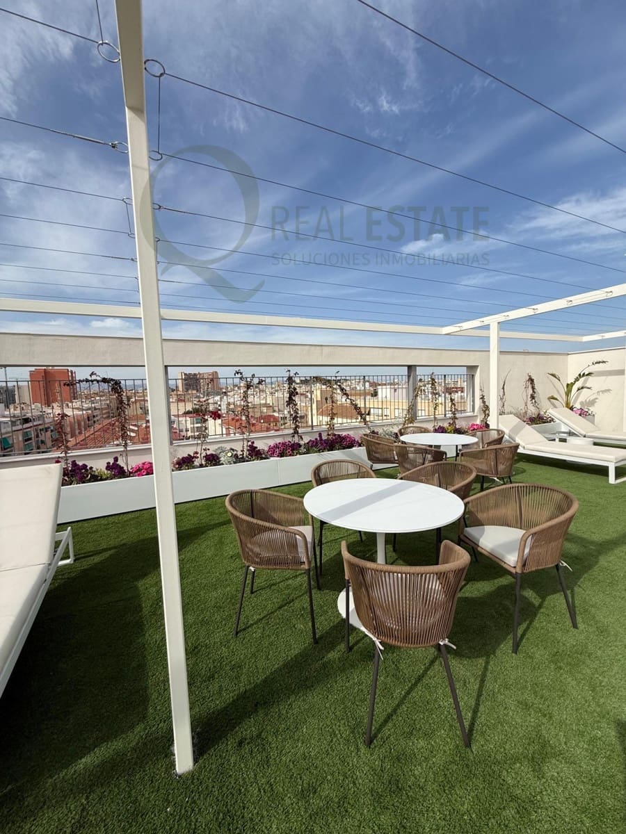 2 Zimmer Wohnung zu vermieten in Alicante / Alacant Stadt mit Pool Garage - 1.450 € (Ref: 9829190)