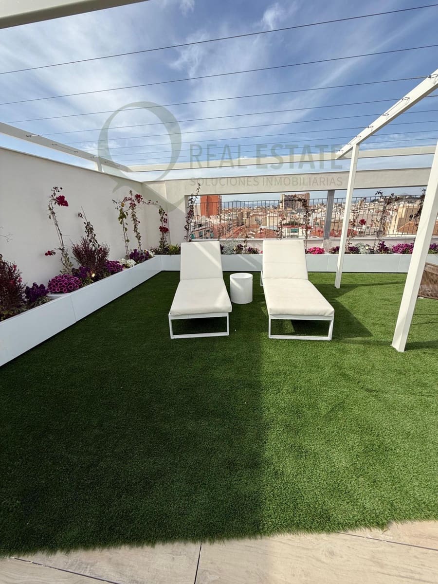 2 bedroom Flat for rent in Alicante / Alacant city with pool garage - € 1,450 (Ref: 9829190)
