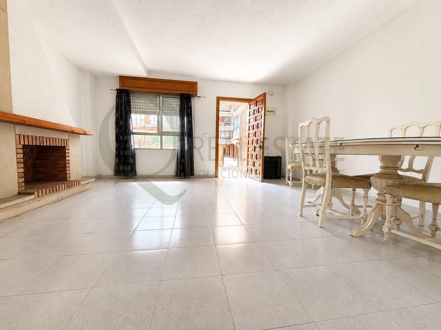 5 bedroom Terraced Villa for sale in Playa de San Juan with pool garage - € 499,000 (Ref: 9831565)