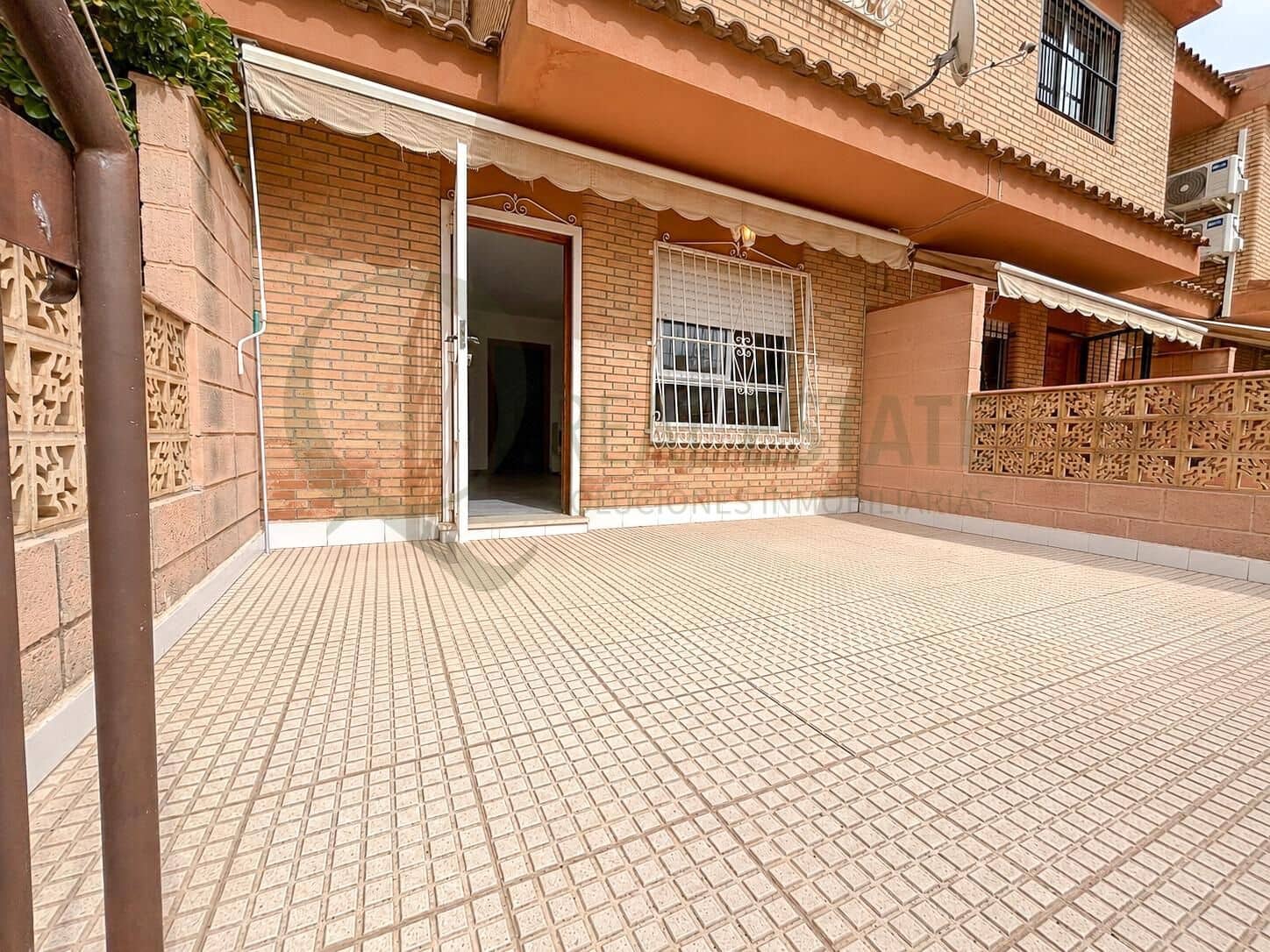 5 bedroom Terraced Villa for sale in Playa de San Juan with pool garage - € 499,000 (Ref: 9831565)