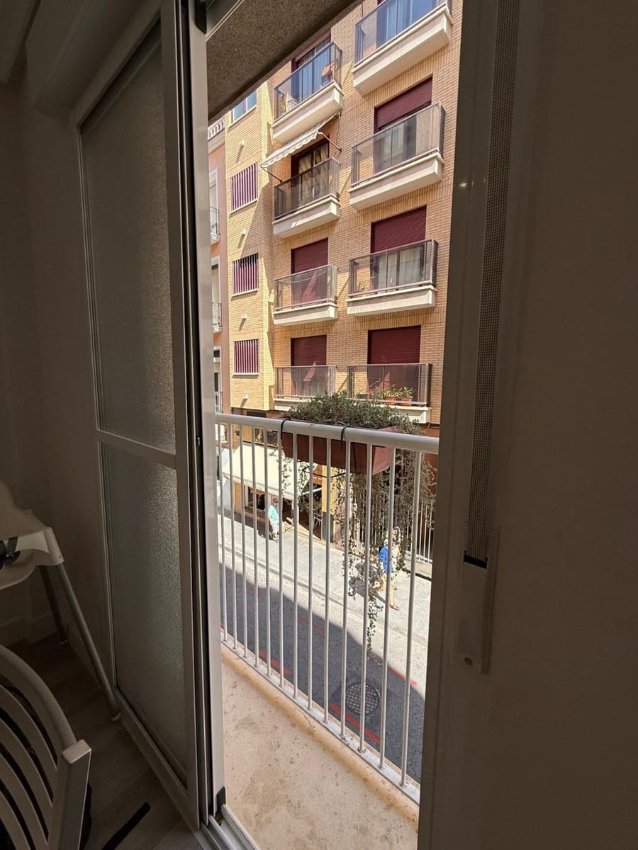 3 sypialnia Mieszkanie do wynajęcia w Miasto Alicante / Alacant - 1 300 € (Ref: 9833688)