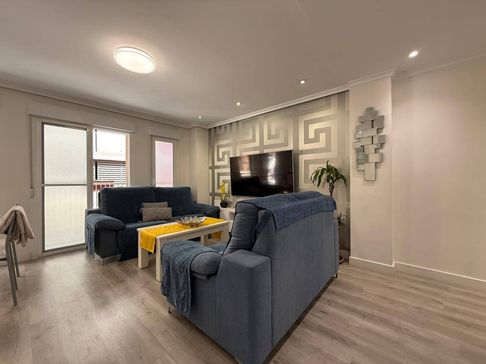 3 sypialnia Mieszkanie do wynajęcia w Miasto Alicante / Alacant - 1 300 € (Ref: 9833688)