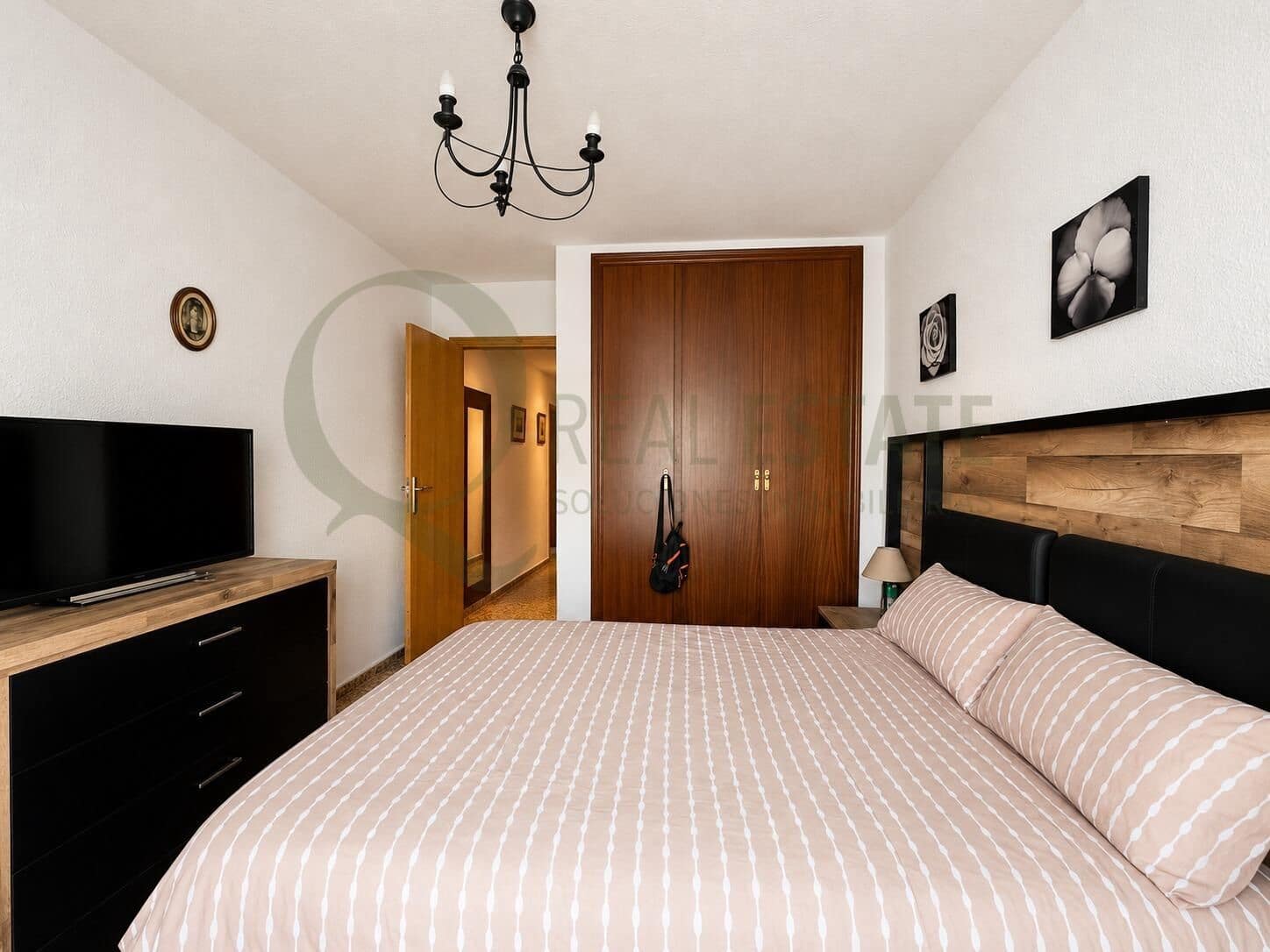 3 bedroom Flat for sale in San Juan de Alicante / Sant Joan d'Alacant - € 250,000 (Ref: 9839279)