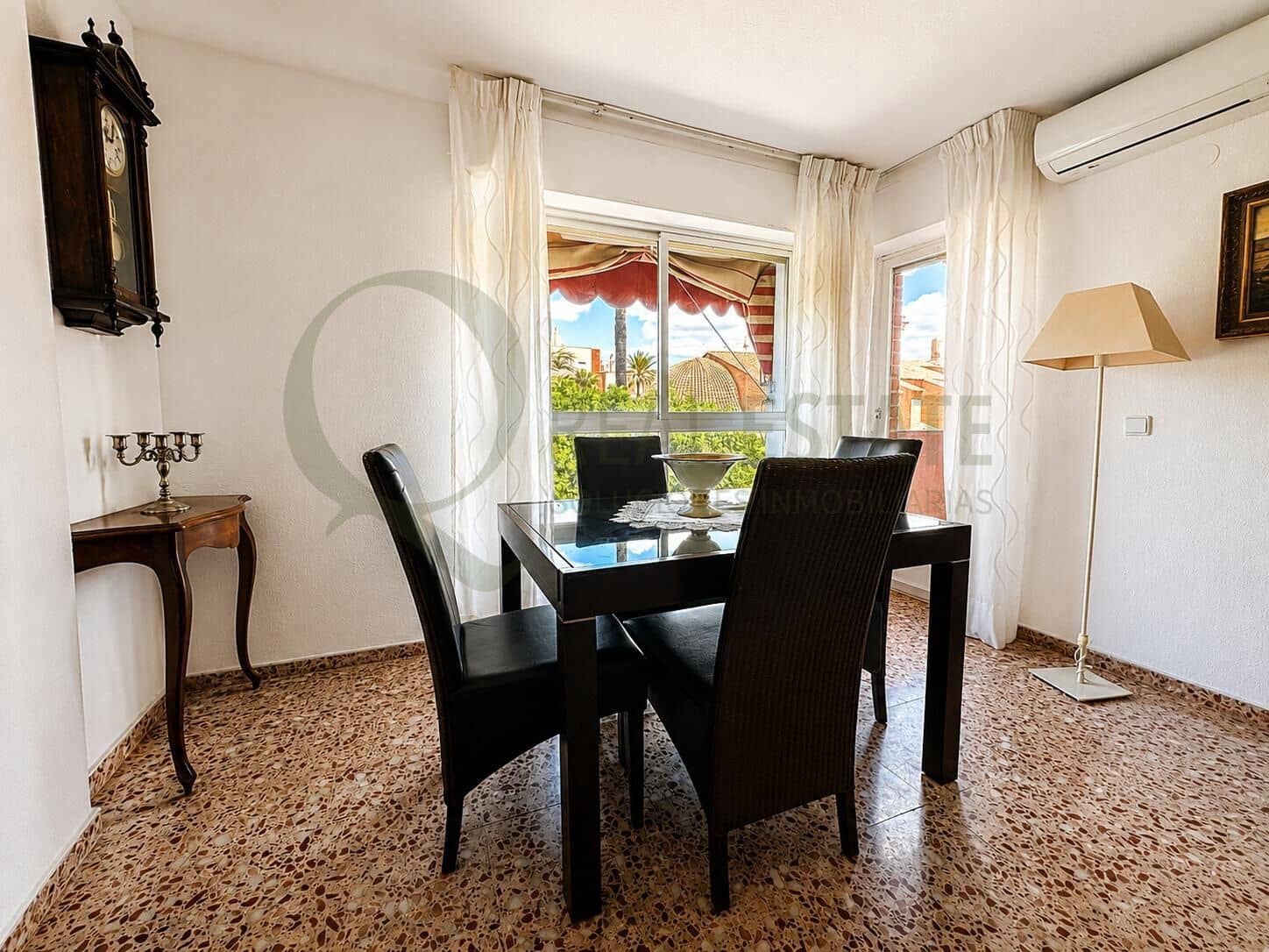 3 bedroom Flat for sale in San Juan de Alicante / Sant Joan d'Alacant - € 250,000 (Ref: 9839279)