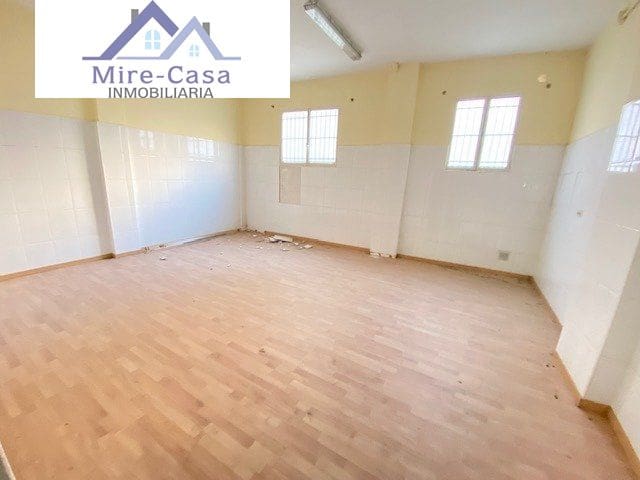 Kommersiell till salu i Elche / Elx - 61 000 € (Ref: 10030947)