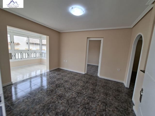 2 slaapkamer Bungalow te koop in Punta Prima, Orihuela met zwembad - € 179.000 (Ref: 10030952)
