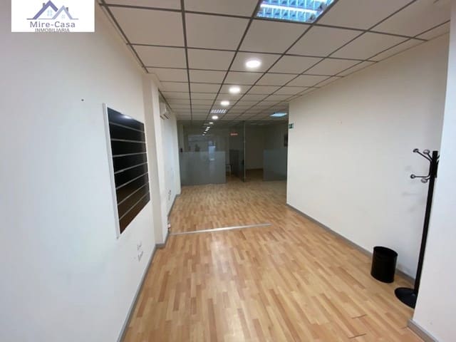 Komercyjne do wynajęcia w Elche / Elx - 525 € (Ref: 10030954)