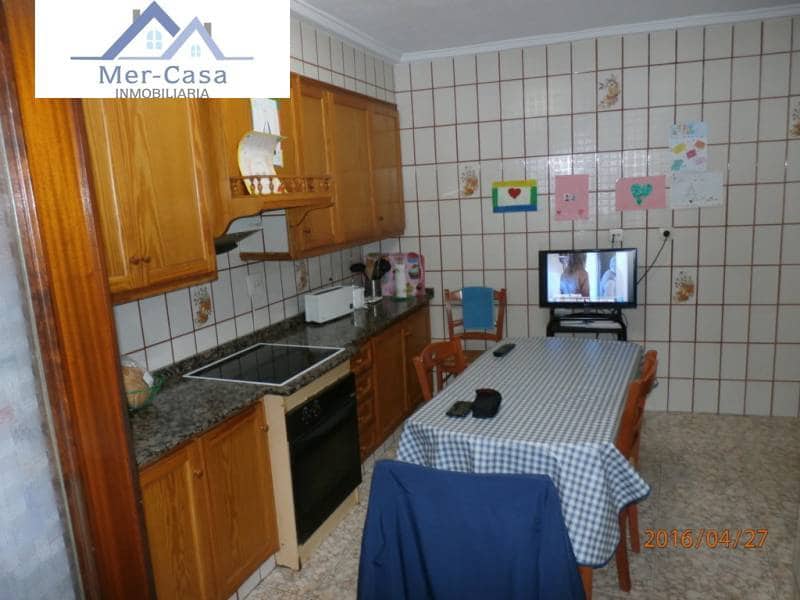 4 soveværelse Lejlighed til salg i Elche / Elx - € 125.000 (Ref: 10030957)