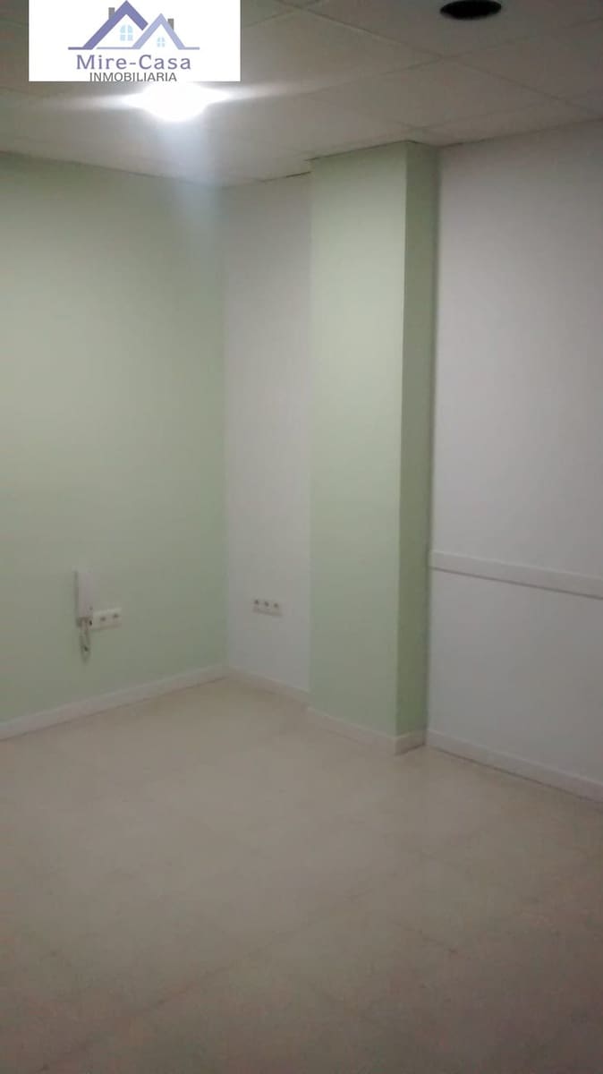 Commerciale da affittare in Elche / Elx - 700 € (Rif: 10030964)