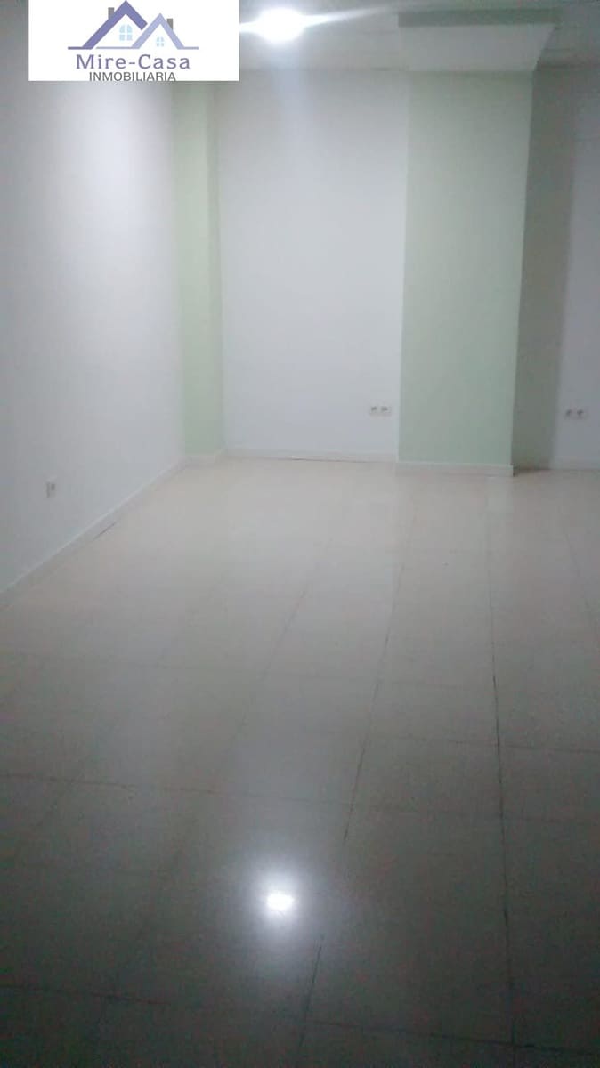 Commerciale da affittare in Elche / Elx - 700 € (Rif: 10030964)