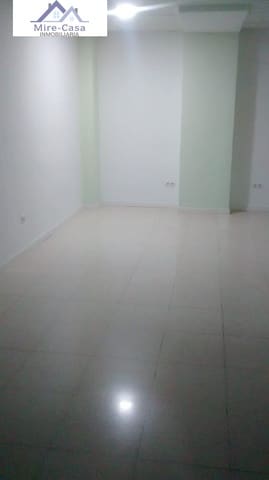 Komercyjne do wynajęcia w Elche / Elx - 700 € (Ref: 10030964)