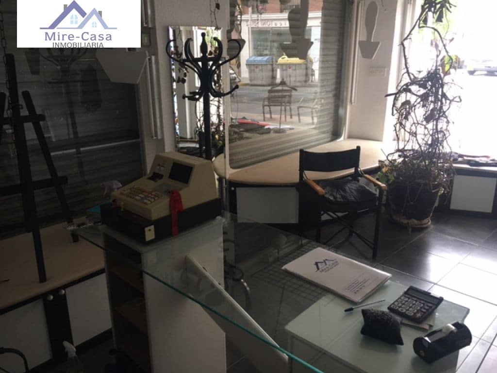 Commercial for sale in Elche / Elx - € 110,000 (Ref: 10030965)