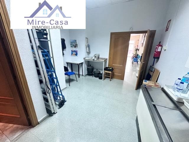 Commercial for sale in Elche / Elx - € 58,000 (Ref: 10032140)