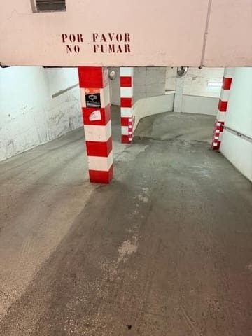 Garaż na sprzedaż w Elche / Elx - 15 500 € (Ref: 10032141)