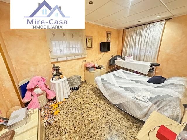 4 sypialnia Apartament na sprzedaż w Crevillente / Crevillent z garażem - 130 000 € (Ref: 10043120)