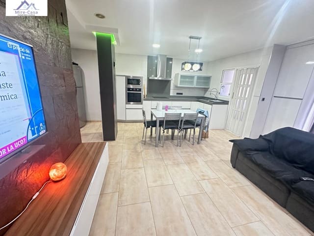 3 camera da letto Appartamento da affittare in Elche / Elx - 850 € (Rif: 10043121)
