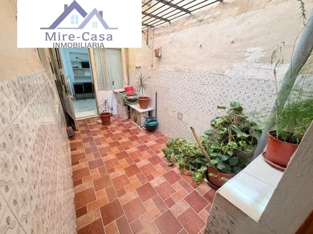 Kommersiell att hyra i Elche / Elx - 650 € (Ref: 10129658)