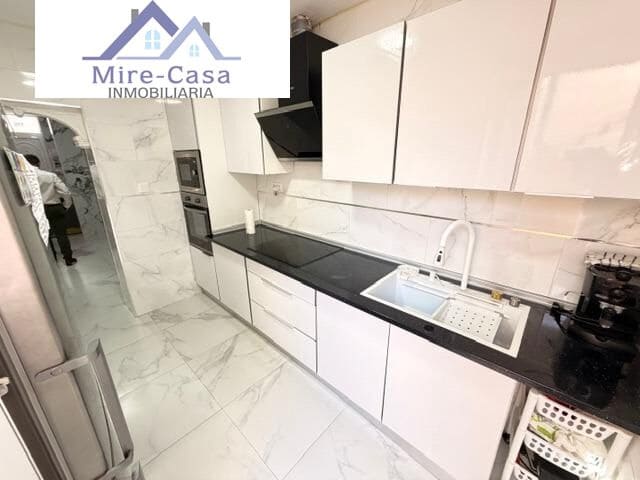3 bedroom Flat for sale in Elche / Elx - € 133,000 (Ref: 10129660)