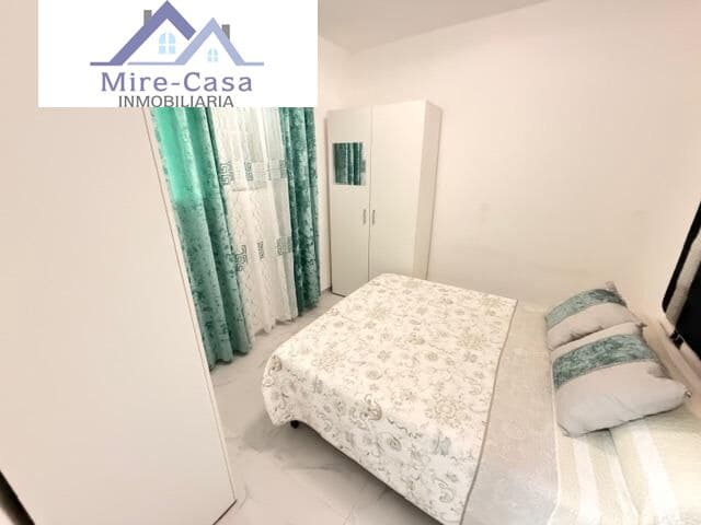 3 bedroom Flat for sale in Elche / Elx - € 133,000 (Ref: 10129660)