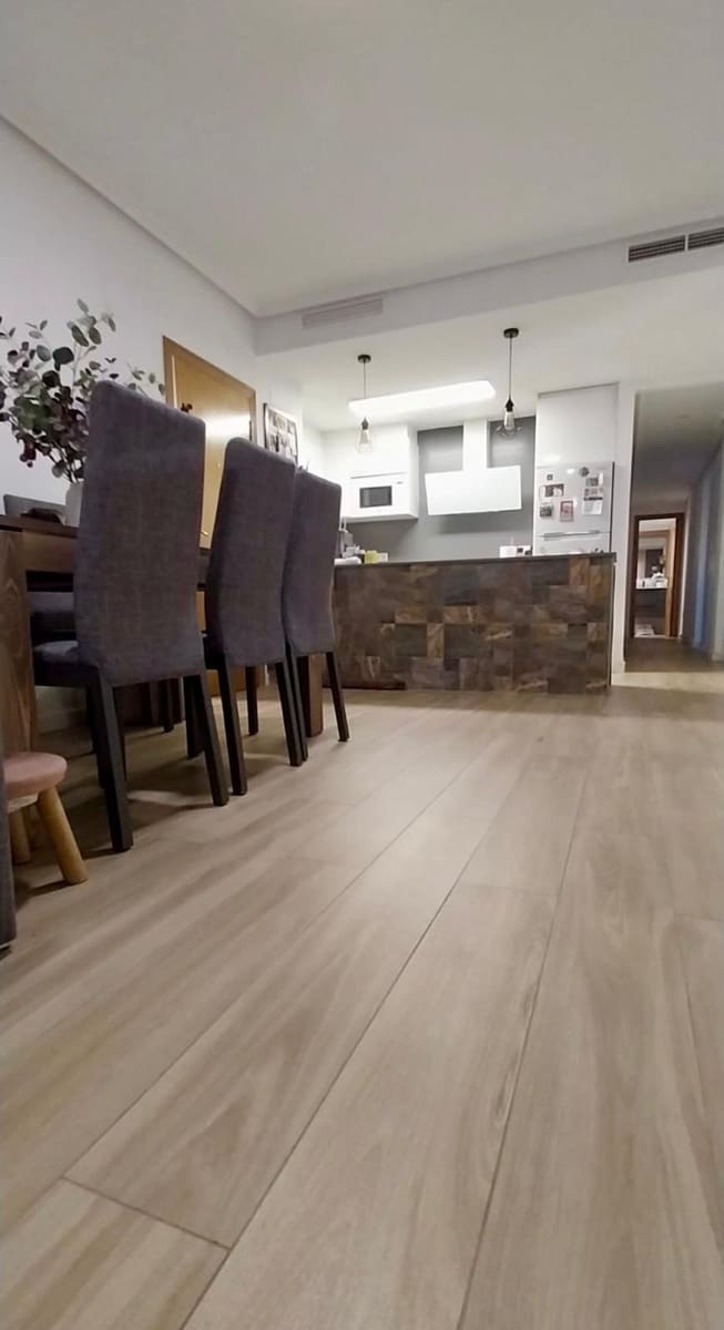 3 sypialnia Apartament na sprzedaż w Guardamar del Segura - 200 000 € (Ref: 10011548)