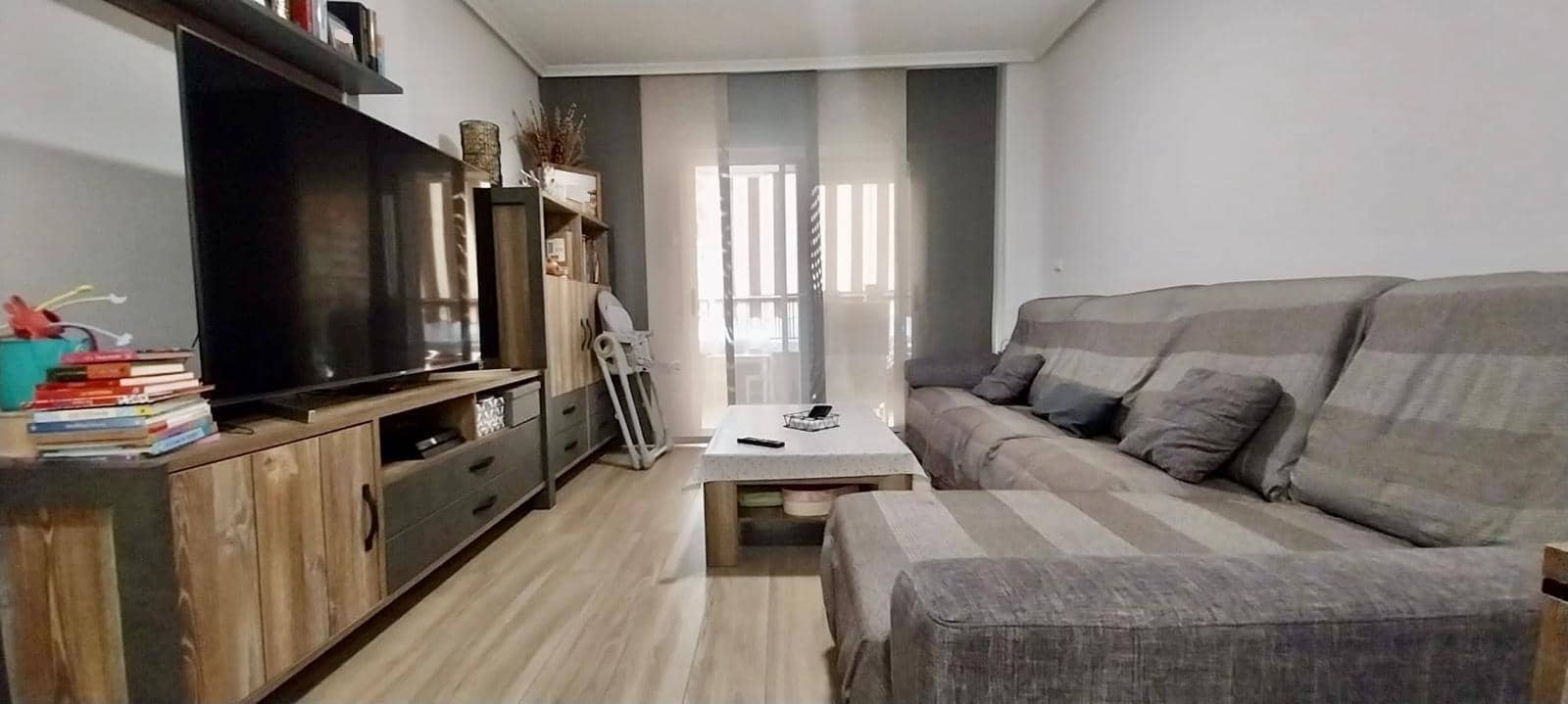 3 sypialnia Apartament na sprzedaż w Guardamar del Segura - 200 000 € (Ref: 10011548)