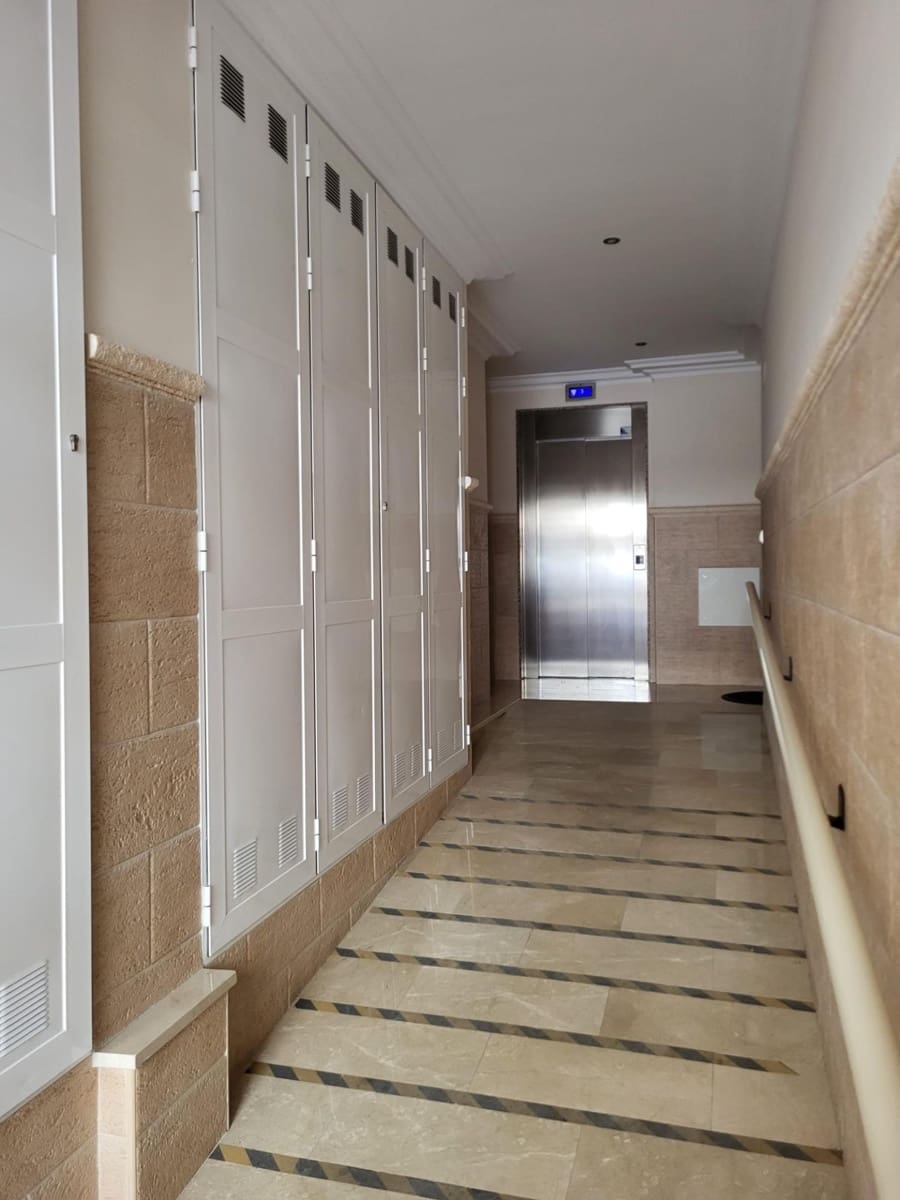 3 sypialnia Apartament na sprzedaż w Guardamar del Segura - 200 000 € (Ref: 10011548)