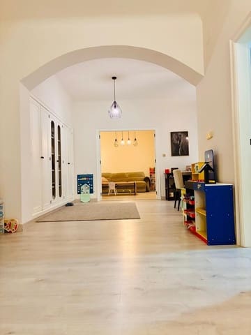 6 slaapkamer Appartement te koop in Guardamar del Segura met garage - € 349.900 (Ref: 10047439)