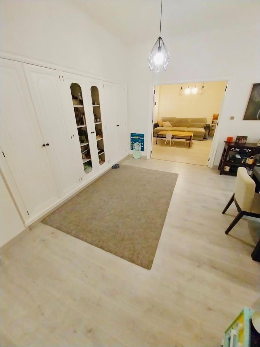 6 soverom Leilighet til salgs i Guardamar del Segura med garasje - € 349 900 (Ref: 10047439)