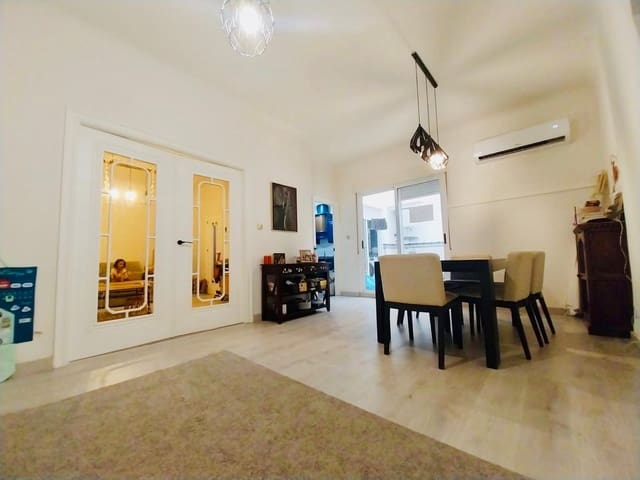 6 slaapkamer Appartement te koop in Guardamar del Segura met garage - € 349.900 (Ref: 10047439)