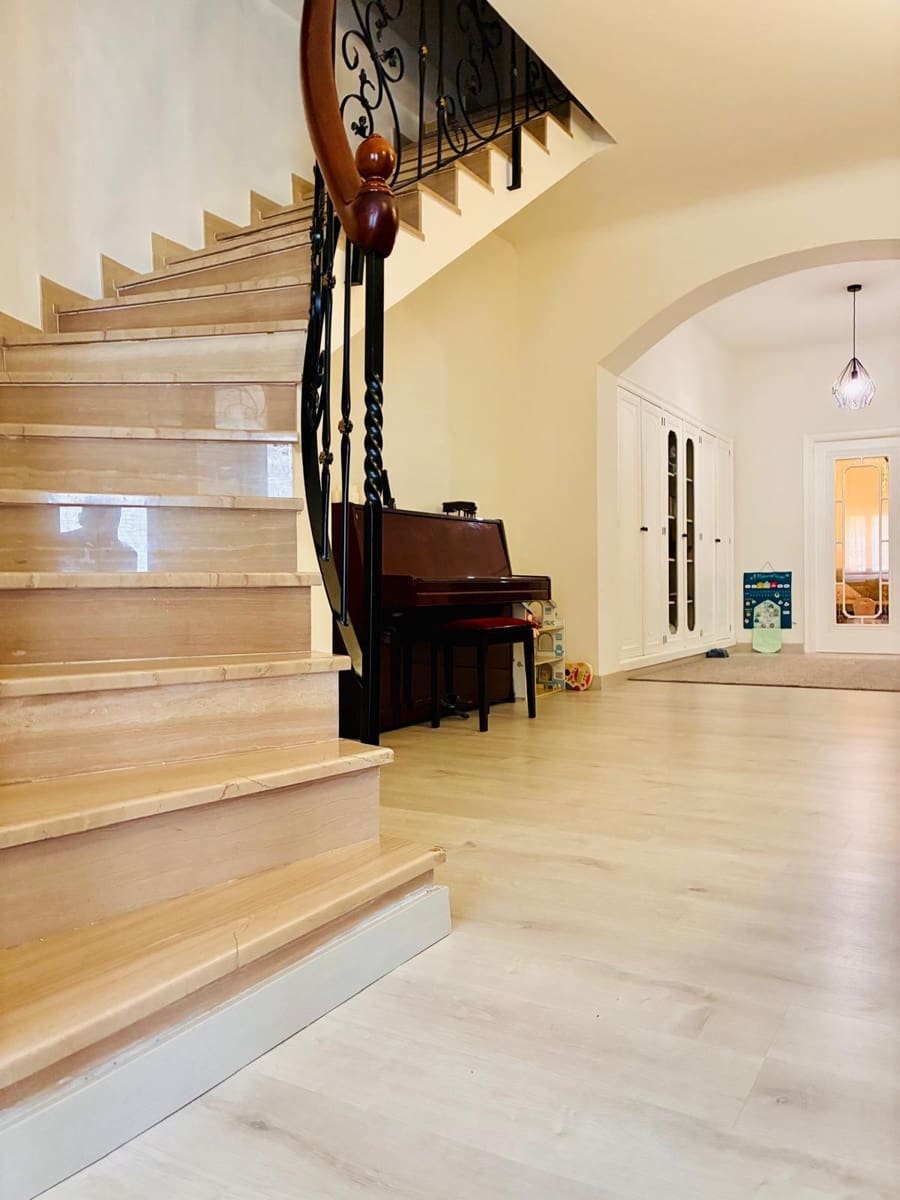 6 soverom Leilighet til salgs i Guardamar del Segura med garasje - € 349 900 (Ref: 10047439)