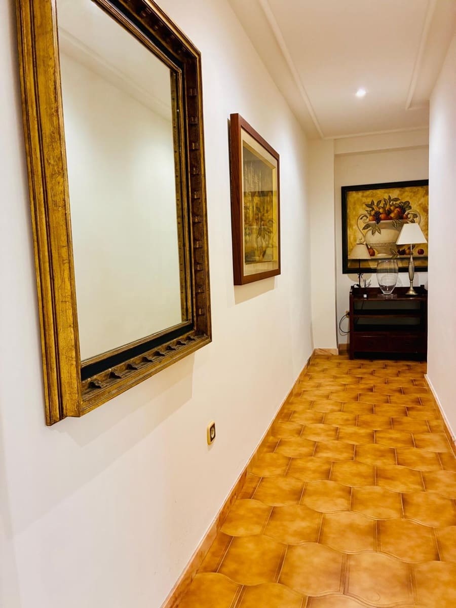 6 soverom Leilighet til salgs i Guardamar del Segura med garasje - € 349 900 (Ref: 10047439)