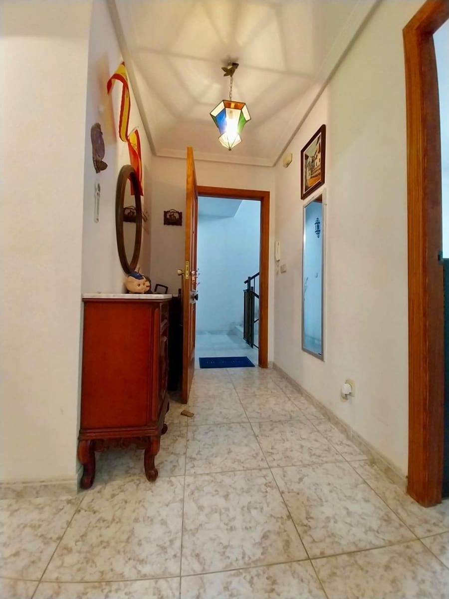 11 Zimmer Gewerbe zu verkaufen in Guardamar del Segura - 753.000 € (Ref: 10062110)