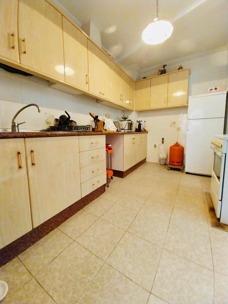 11 Zimmer Gewerbe zu verkaufen in Guardamar del Segura - 753.000 € (Ref: 10062110)