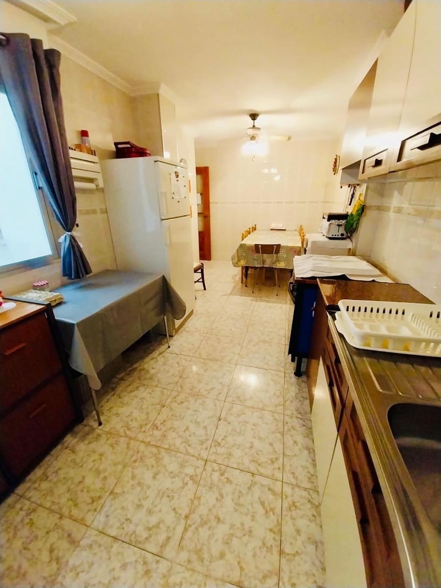11 Zimmer Gewerbe zu verkaufen in Guardamar del Segura - 753.000 € (Ref: 10062110)
