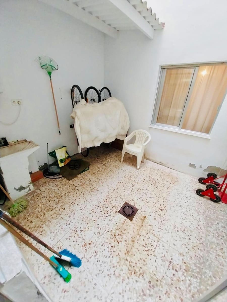 11 Zimmer Gewerbe zu verkaufen in Guardamar del Segura - 753.000 € (Ref: 10062110)