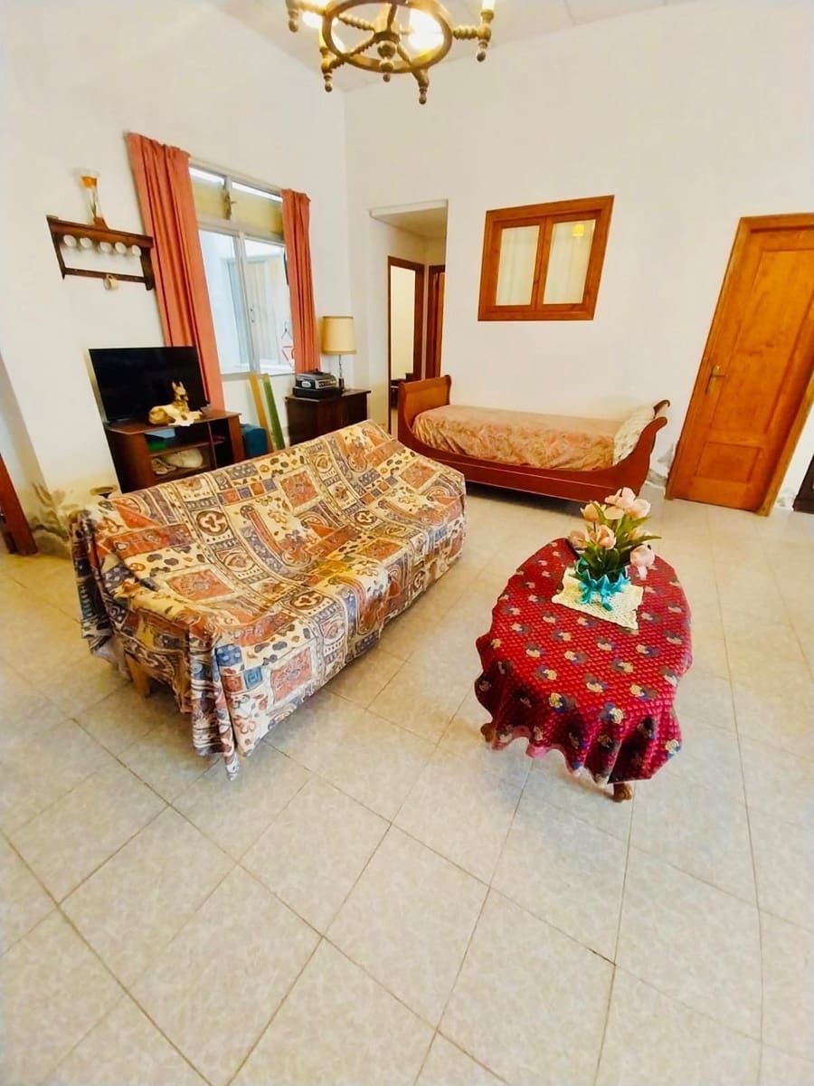 11 Zimmer Gewerbe zu verkaufen in Guardamar del Segura - 753.000 € (Ref: 10062110)