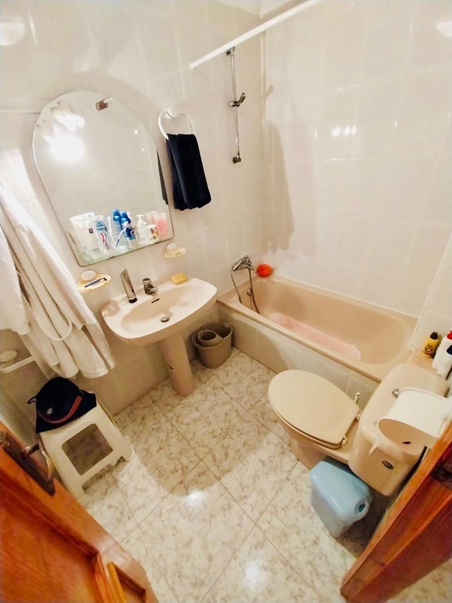11 Zimmer Gewerbe zu verkaufen in Guardamar del Segura - 753.000 € (Ref: 10062110)